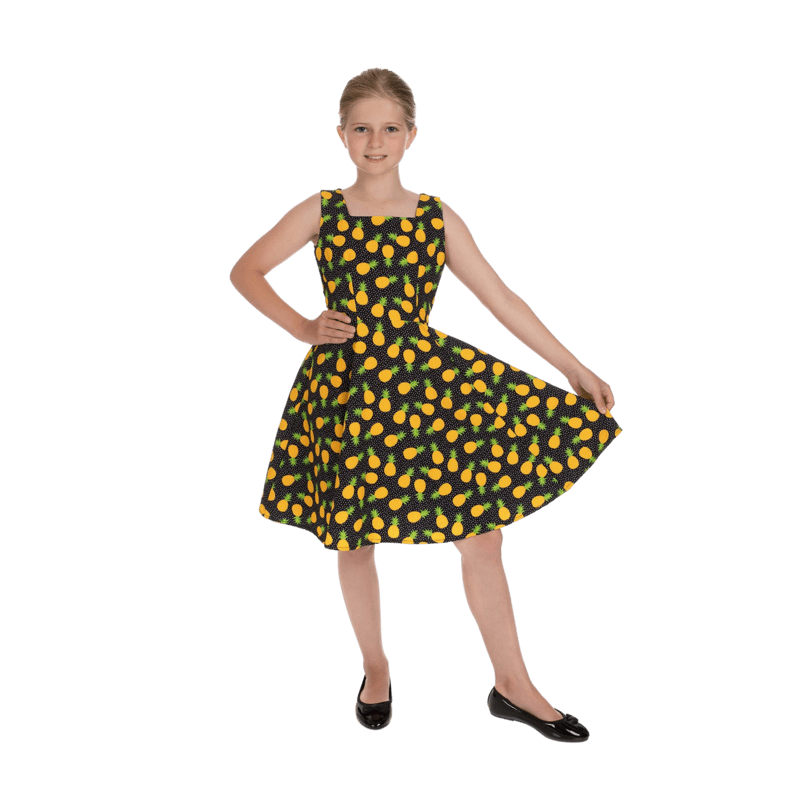 Čierne detské šaty s ananásmi